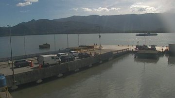 Balsa Santos-Guarujá tem tempo de espera curto na tarde desta segunda (11)