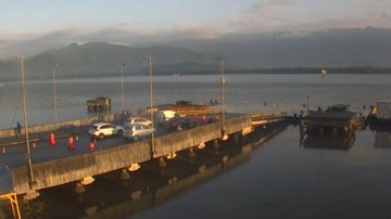 Balsa Guarujá-Bertioga registra 40 minutos de espera no sábado (16)