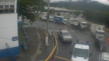 Balsa Ilhabela opera com seis embarcações na manhã desta quarta-feira (20)