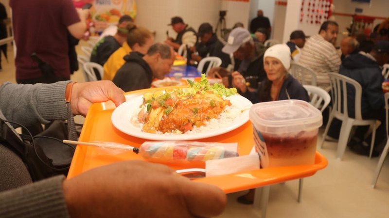 Bom Prato do Mercado Municipal é reinaugurado em novo espaço, em Santos