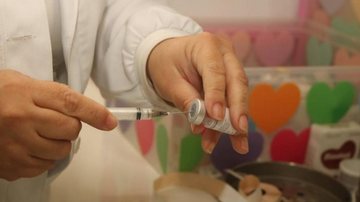 Cadastro de vacina da gripe para acamados abre nesta segunda-feira (4), em Santos