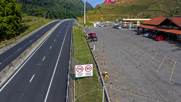 Rodovia dos Tamoios segue com trânsito livre neste sábado (16)