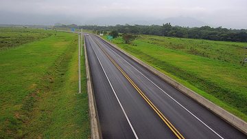 Confira a situação da rodovia dos Tamoios nesta tarde de sexta (15)