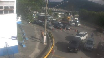 Confira o tempo de espera pela balsa de Ilhabela nesta manhã de sexta (29)