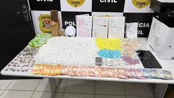 DISE prende trio e desmantela central de distribuição de drogas, em São Vicente