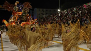 Livro resgata 50 anos de história da escola de samba União Imperial em Santos