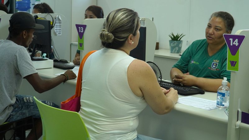 PAT de Ilhabela divulga 84 vagas com salários de até R$ 3,7 mil