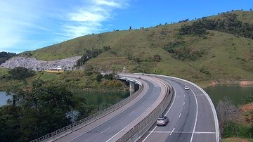 Rodovia dos Tamoios tem tráfego livre e obras no início da tarde de segunda (11)