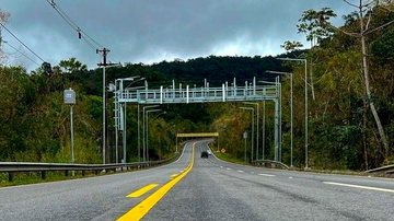 Rodovia Mogi-Bertioga apresenta tráfego livre na manhã desta sexta-feira (8)