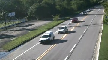 Tráfego é moderado na rodovia Rio-Santos nesta manhã de quarta (13)