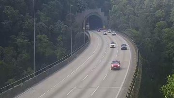 Tráfego flui sem pontos de lentidão no Sistema Anchieta-Imigrantes na tarde desta sexta (8)