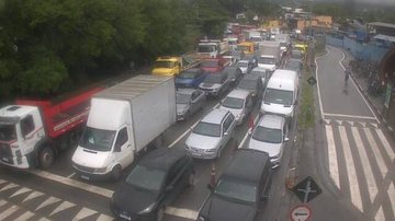 Travessia de Ilhabela registra espera maior no retorno ao continente nesta Quarta-feira (20)