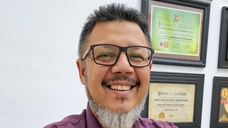 Foto de Almir Rogério