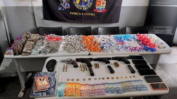 Itens apreendidos pela Polícia Militar