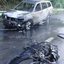 Batida frontal entre moto e carro causa incêndio na rodovia Mogi-Bertioga