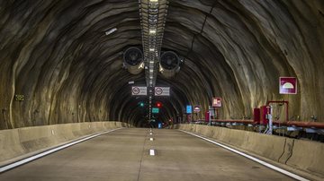 Túnel do contorno sul da rodovia dos Tamoios