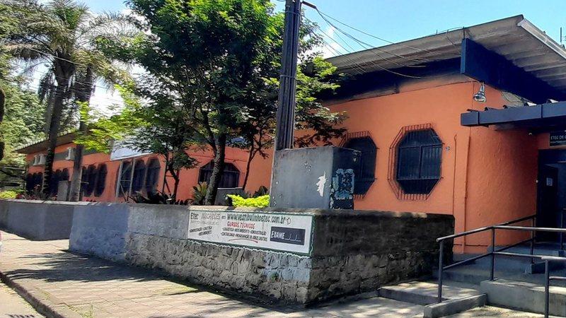 Ex-aluno denuncia assédio, e professor da Etec de Cubatão é afastado
