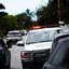 Homem leva tiro e morre no local, no bairro Vila Nova, em Santos