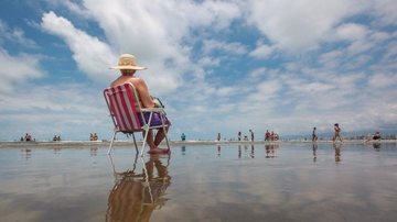 Imagem do pier de Praia Grande em construção