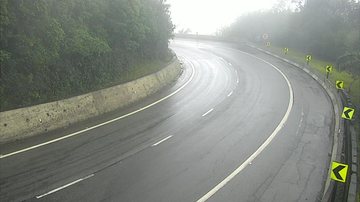 Rodovia dos Tamoios amanhece com neblina nesta quinta (11)