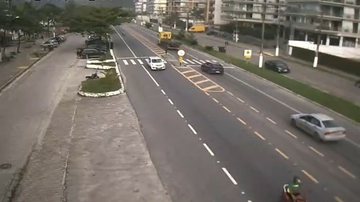 Trânsito flui bem na rodovia Rio-Santos na manhã desta segunda (22)