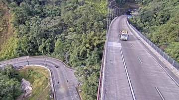 Visibilidade é boa na rodovia dos Tamoios nesta manhã de sexta (12)