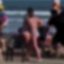 Briga generalizada na praia assusta banhistas em Praia Grande; vídeo