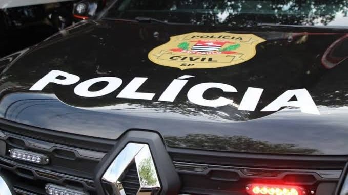 Viatura da Polícia Civil