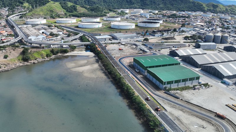 Novo acesso liga a rodovia dos Tamoios ao Porto de São Sebastião