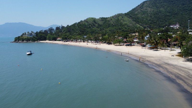 Praia das Cigarras, em São Sebastião.