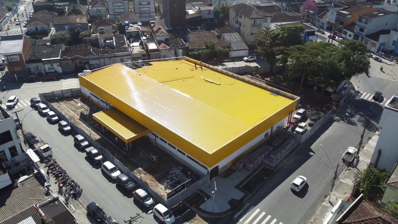 Foto aérea de nova rodoviária de São Vicente em obras