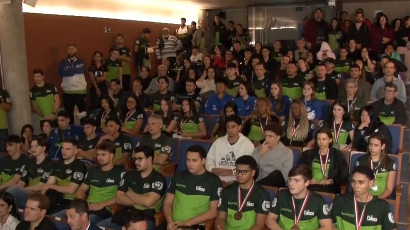 Santos celebra bicampeonato nos Jogos Regionais com 196 medalhas