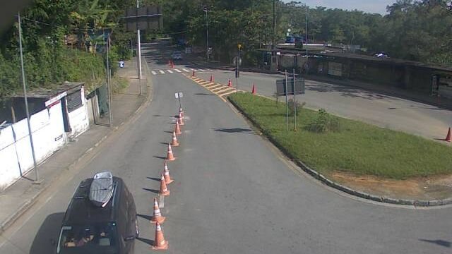 Travessia Bertioga-Guarujá mantém espera reduzida neste sábado (11)