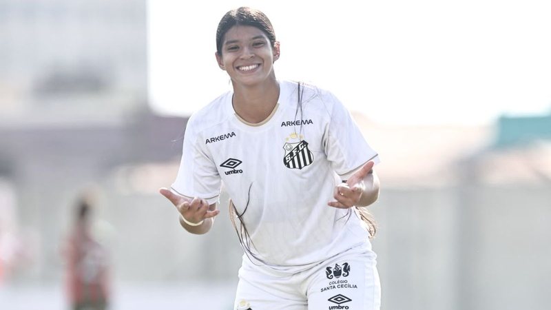Atleta Clarinha, do Santos