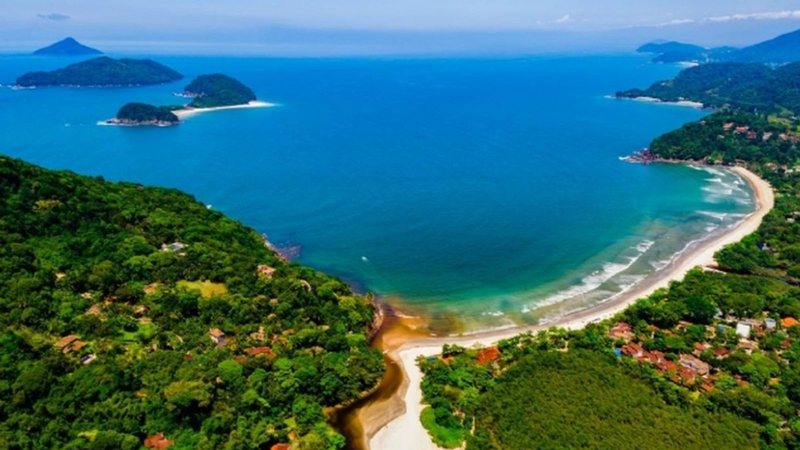 Praia da Barra do Sahy, em São Sebastião.