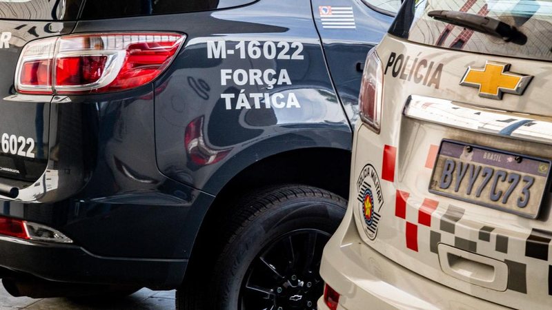 Viaturas da Polícia Militar e da Força Tática