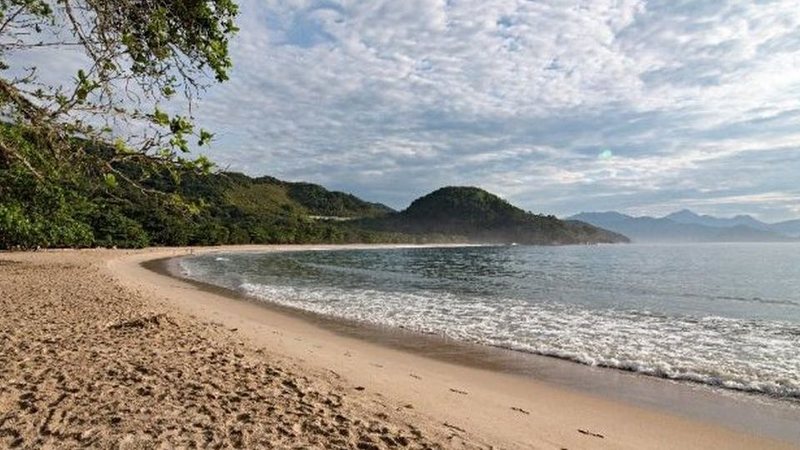 Foto da prainha de Félix, em Ubatuba