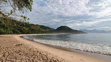 Foto da prainha de Félix, em Ubatuba