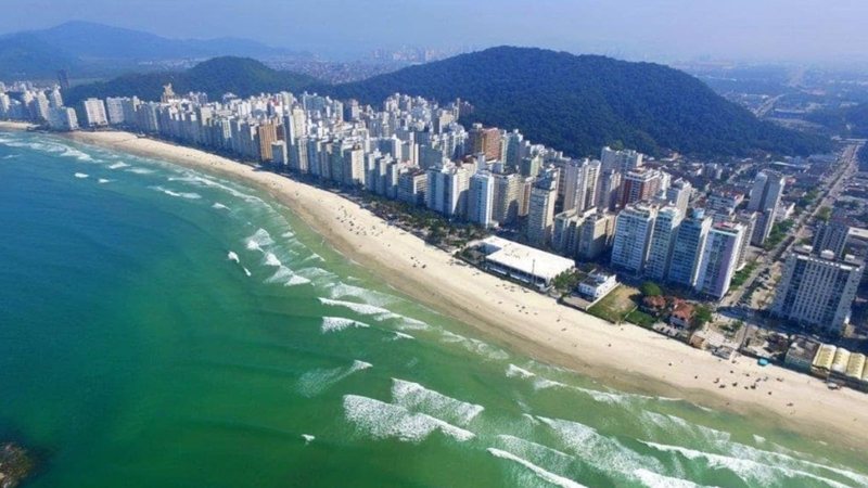 Praia das Pitangueiras, no Guarujá