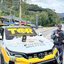 Imagem mostra uma apreensão de mais de 4 kg de cocaína realizada pelo Tático Ostensivo Rodoviário (TOR) na Rodovia dos Tamoios (SP-099), em Caraguatatuba