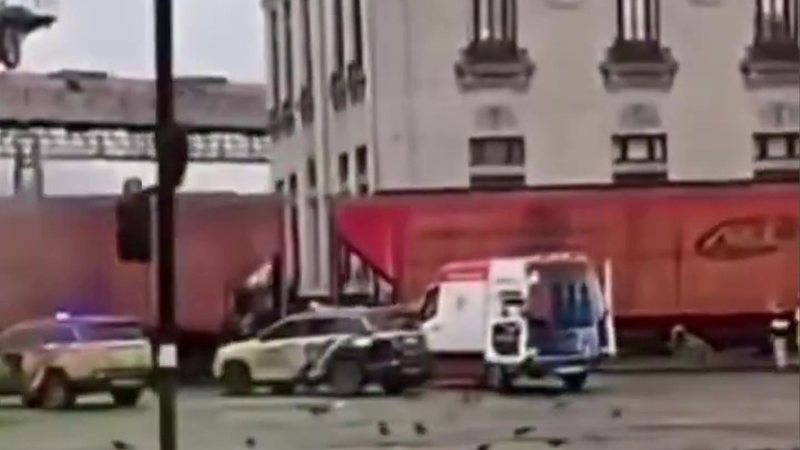 Imagem mostra trecho da avenida perimetral em que aconteceu o acidente