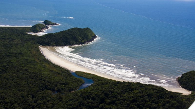 Praia Brava, em Peruíbe/SP.