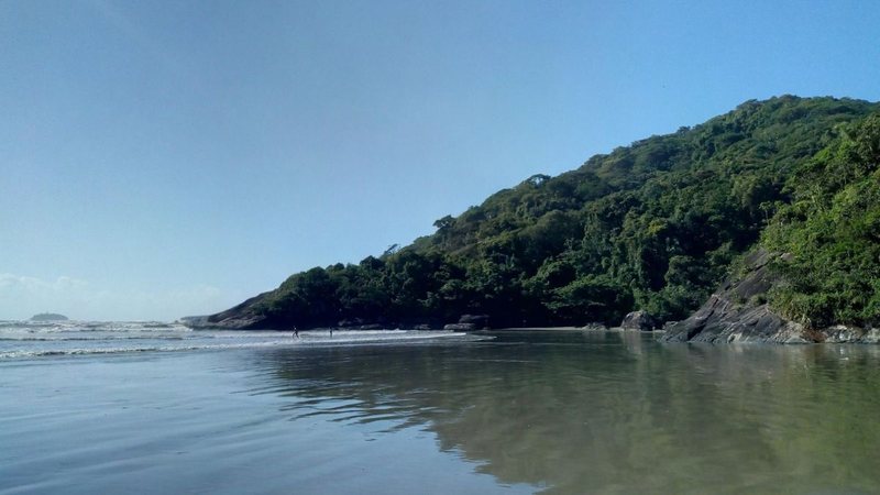 Praia do Costão, em Peruíbe/SP