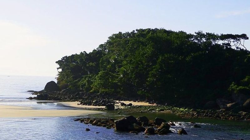 Foto ilustrativa da Prainha Branca, em Guarujá