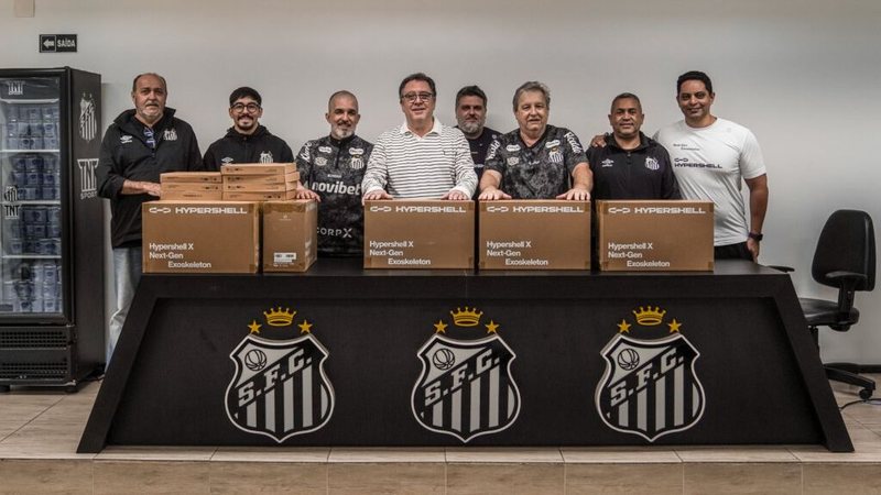 Santos recebe exoesqueletos inteligentes para recuperação física de atletas