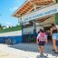 Imagem mostra fachada da escola municipal de Bertioga