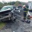 Imagem mostra o atendimento a uma colisão grave na Rodovia Mogi-Bertioga (SP-098), conhecida como Rodovia Mogi-Bertioga, no quilômetro 65,9, em Mogi das Cruzes
