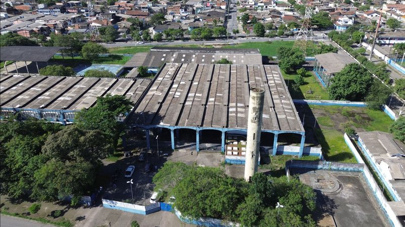 Imagem aerea da Escola Municipal 1º de Maio