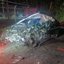 Imagem de carros destruídos