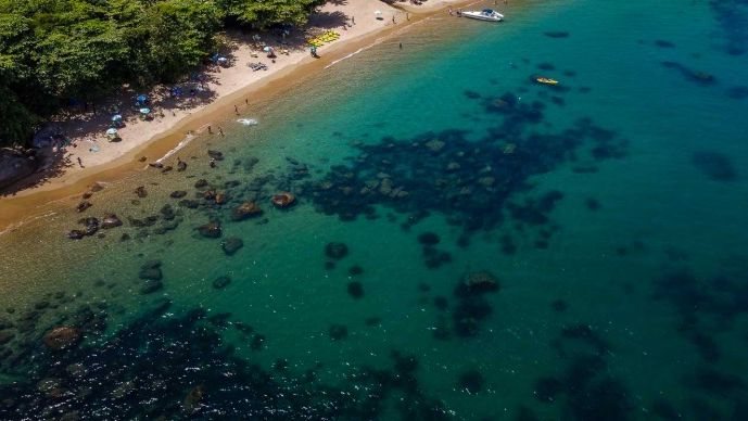 imagem da praia do Julião